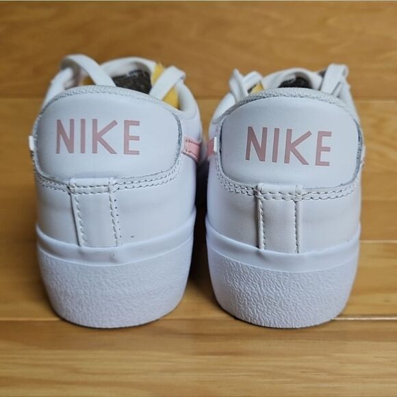 Nike Blazer Low Platform Womens White Pink Glaze Shoe DJ0292-103 - Picture 10 of 12